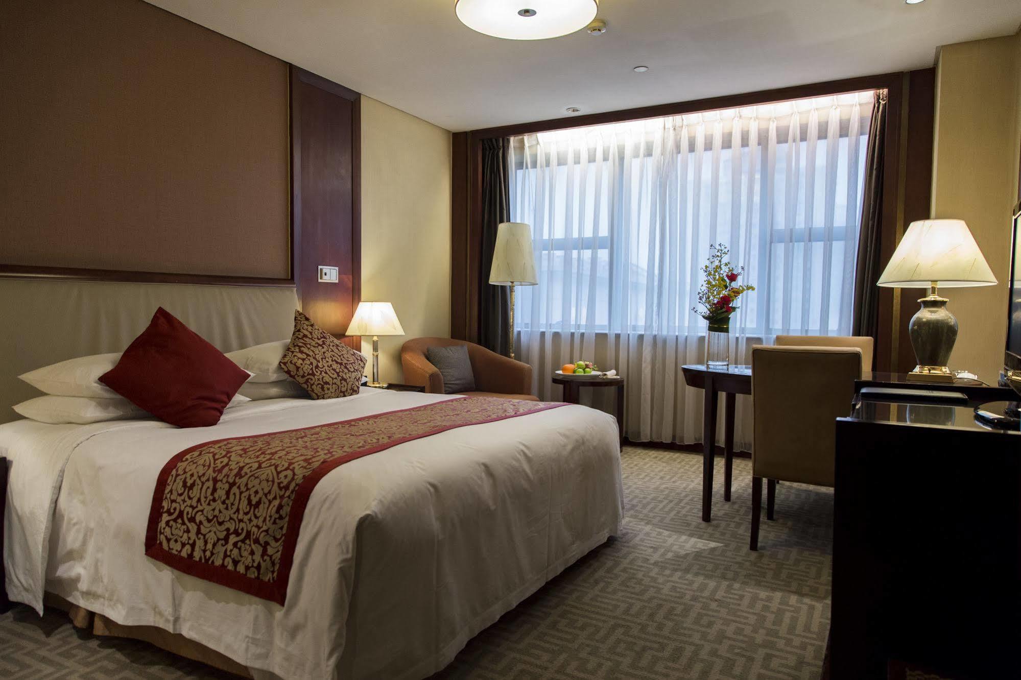 Zhejiang International Hotel Ханджоу Екстериор снимка